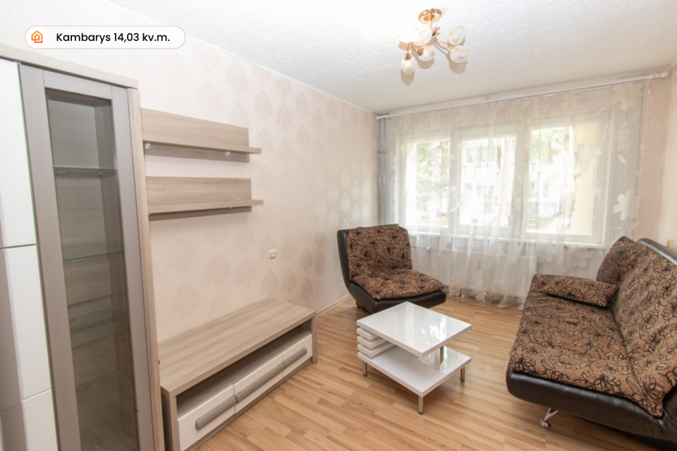 Parduodamas 1 kambario butas centre, renovuotame name, J. Tumo- Vaižganto g. 6, Mažeikiuose