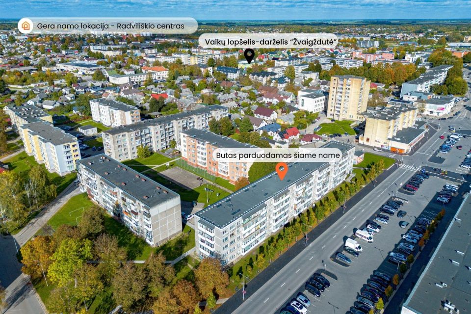 Parduodamas 1 kambario butas 2-me auk&scaron;te, Radvili&scaron;kio centre, Gedimino g. 1