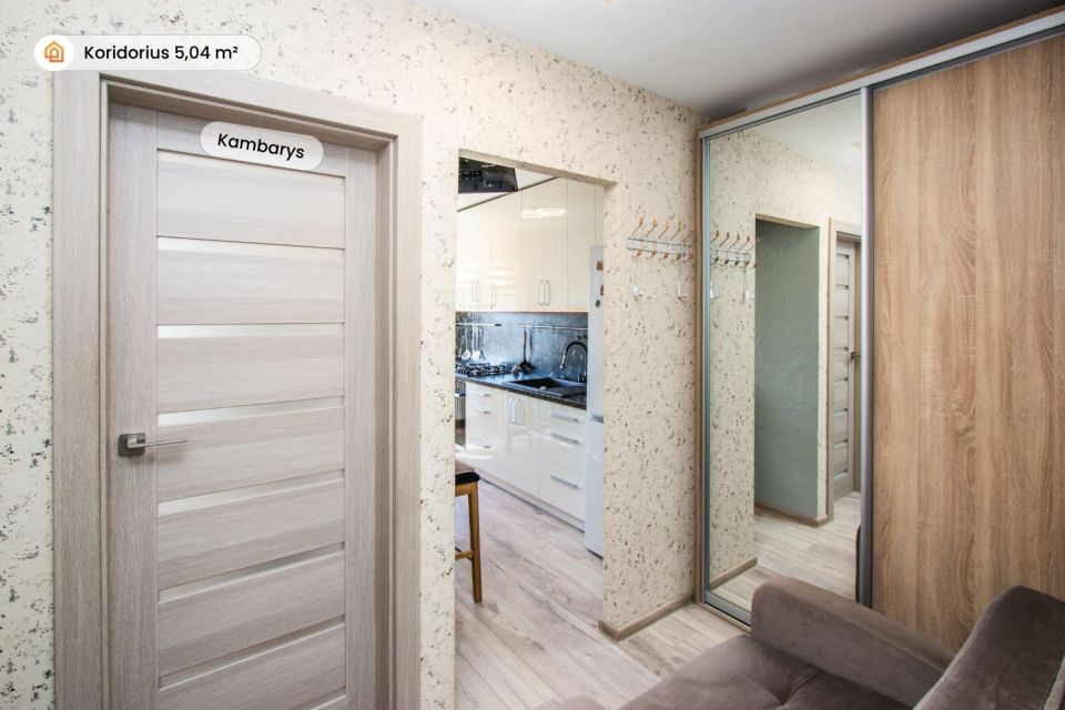 Parduodamas 1 kambario butas renovuotame name, Draugystės g. Mažeikiuose