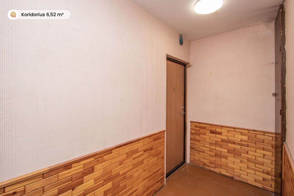 Parduodamas 1 kambario butas, renovuotame name, J. Tumo-Vaižganto g. 6, Mažeikiuose