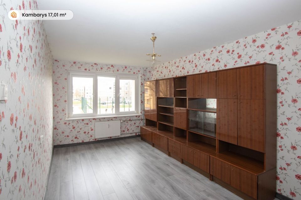 Parduodamas 1 kambario butas renovuotame name Ventos mieste