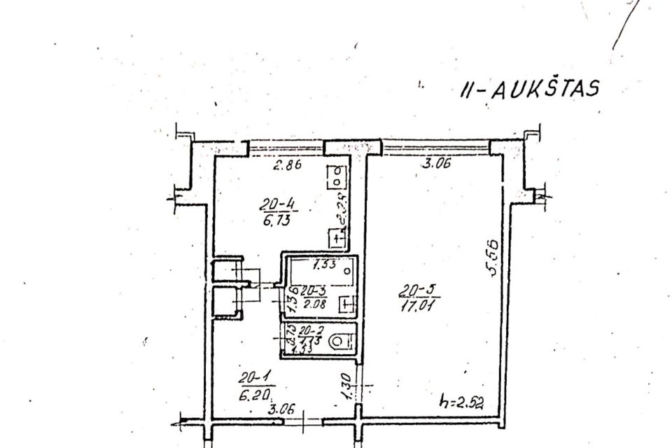 Parduodamas 1 kambario butas renovuotame name Ventos mieste