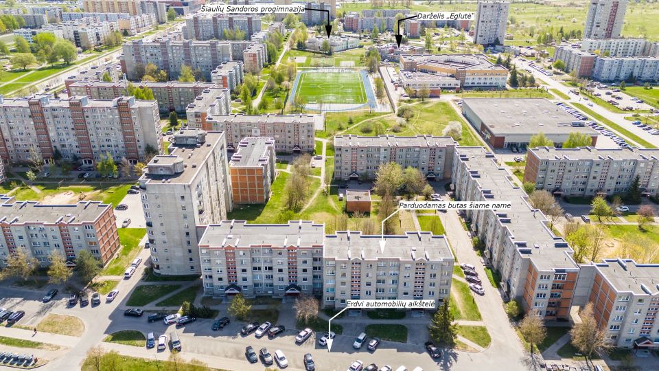 Parduodamas 1 kambario butas (su balkonu) Gytarių g. 11, &Scaron;iauliuose.