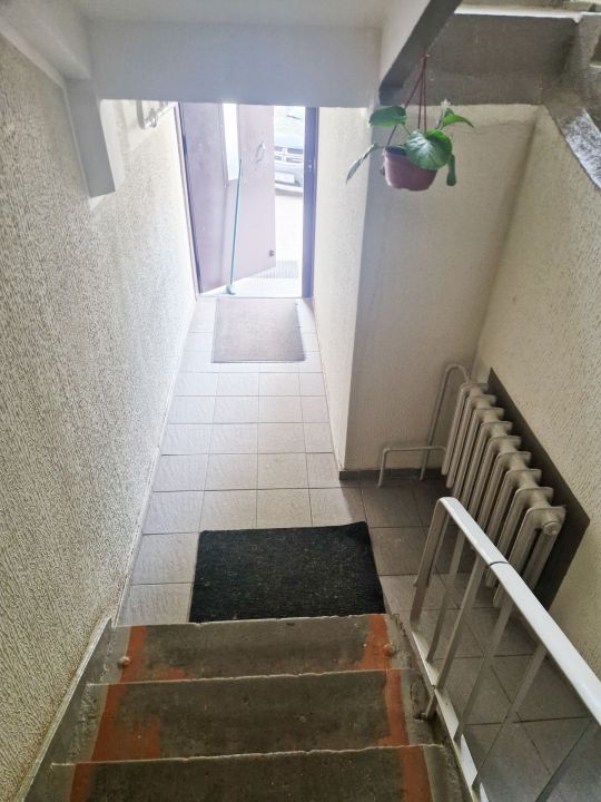 Parduodamas 1 kambario butas su balkonu Krymo g. 12, &Scaron;iauliuose.
