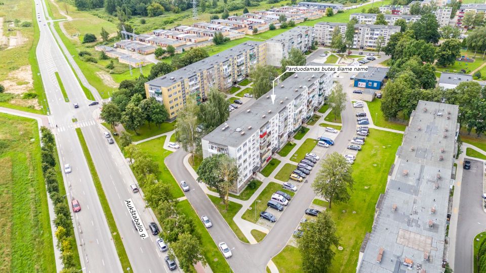 Parduodamas 1 kambario butas (su ilgu balkonu) Auk&scaron;tabalio g. 10, &Scaron;iauliuose.