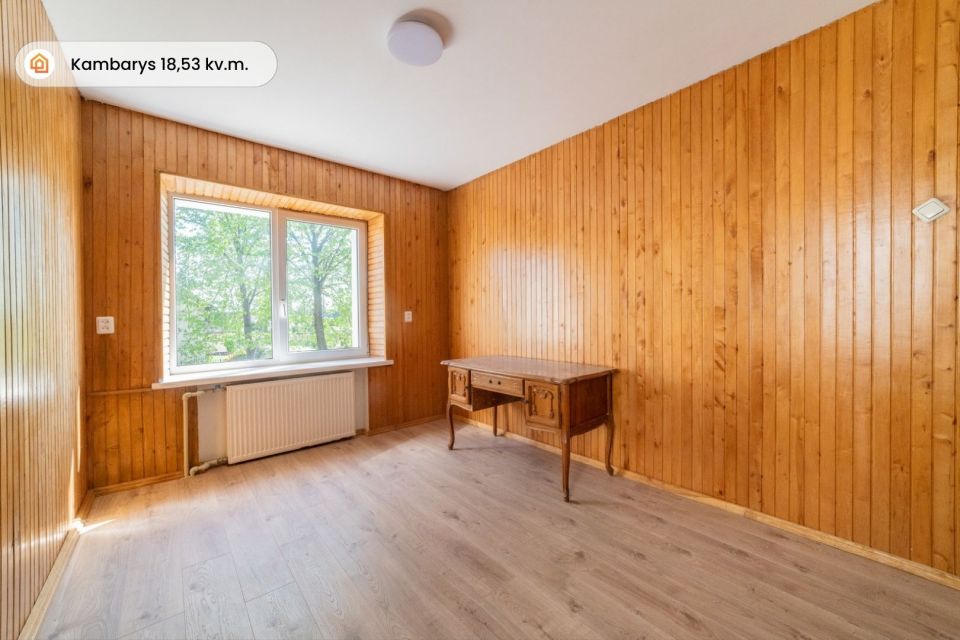 Parduodamas 2 aukštų mūrinis gyvenamasis namas Mažeikiuose, Kęstučio g. 32B