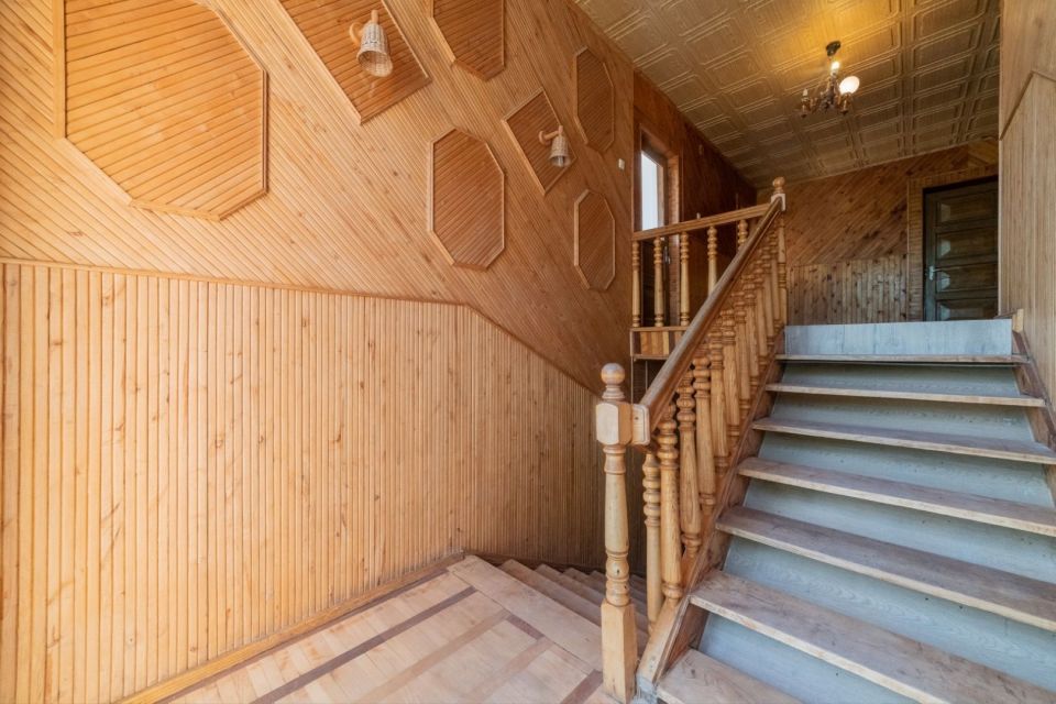 Parduodamas 2 aukštų mūrinis gyvenamasis namas Mažeikiuose, Kęstučio g. 32B