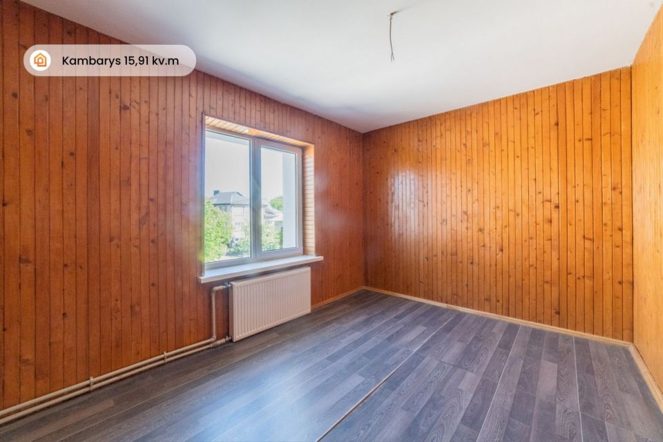 Parduodamas 2 aukštų mūrinis gyvenamasis namas Mažeikiuose, Kęstučio g. 32B