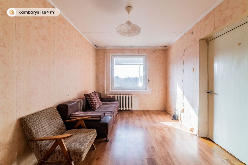 Parduodamas 2 k. butas su i&scaron;pirkta palėpe &scaron;alia Dainų parko, Pauk&scaron;čių tak. 15, &Scaron;iauliuose