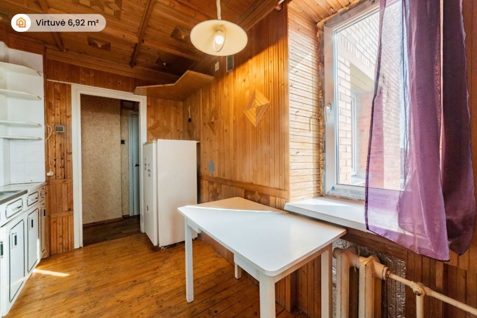 Parduodamas 2 k. butas su i&scaron;pirkta palėpe &scaron;alia Dainų parko, Pauk&scaron;čių tak. 15, &Scaron;iauliuose