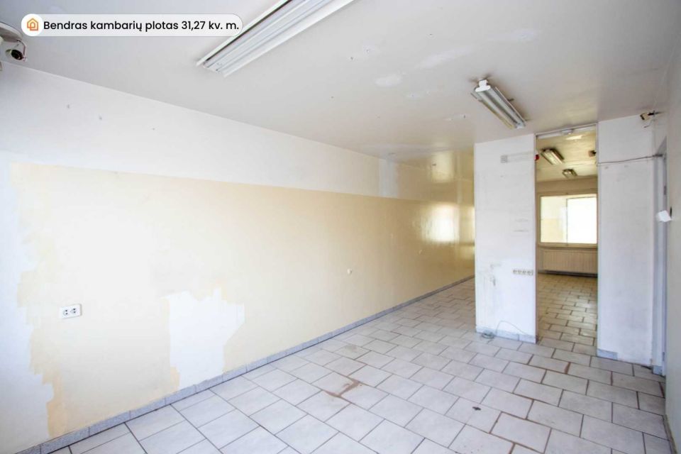 Parduodamas 2 kambarių butas arba patalpos su atskiru įėjimu Architektų g. 4, Šiauliai