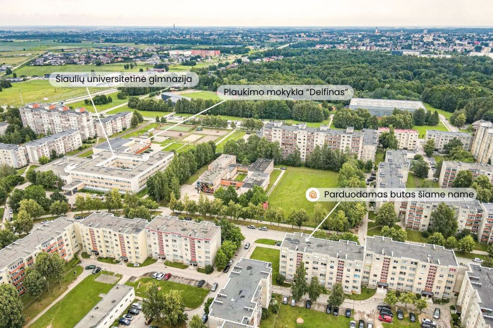 Parduodamas 2 kambarių butas Dainų g., Šiauliuose