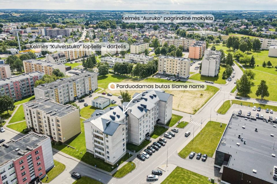 Parduodamas 2 kambarių butas Kelmėje, J. Janonio g.