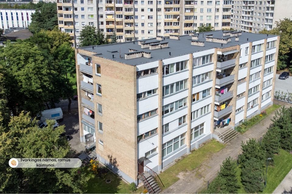 Parduodamas 2 kambarių butas Kaune, Petrašiūnuose, Ekskavatorininkų g.