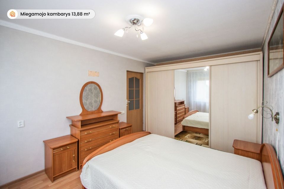 Parduodamas 2 kambarių butas Mažeikių miesto centre, Žemaitijos g. 30