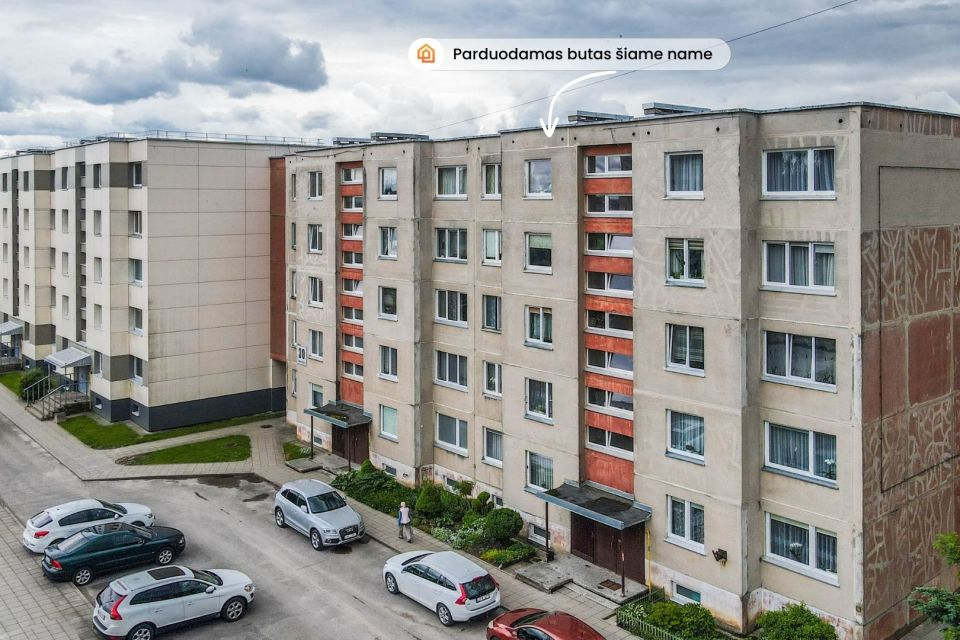Parduodamas 2 kambarių butas Mažeikių miesto centre, Žemaitijos g. 30