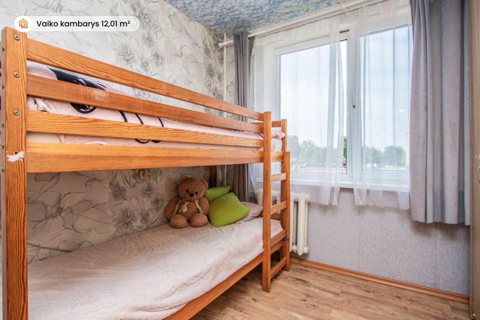 Parduodamas 2 kambarių butas mūriniame name, adresu Užmiesčio g. 1A, Kuršėnuose