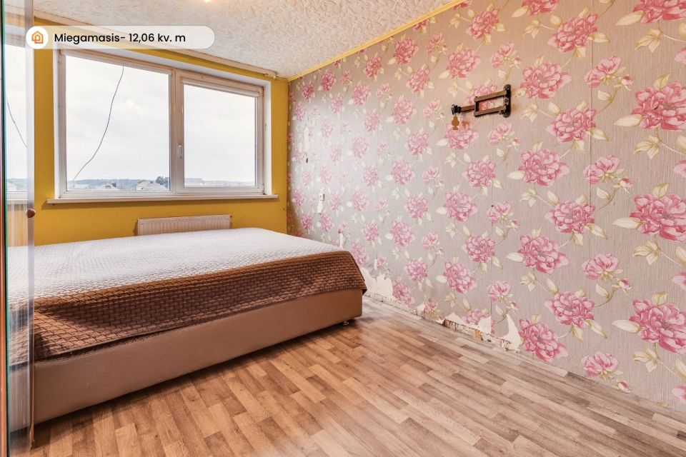 Parduodamas 2 kambarių butas Rambyno g. 18, Tel&scaron;iuose.