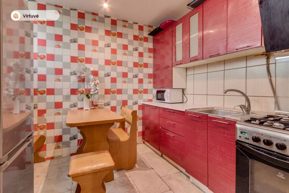 Parduodamas 2 kambarių butas Rambyno g. 18, Tel&scaron;iuose.