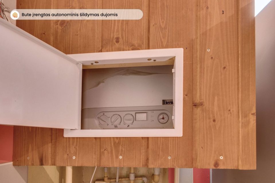 Parduodamas 2 kambarių butas Rambyno g. 18, Tel&scaron;iuose.