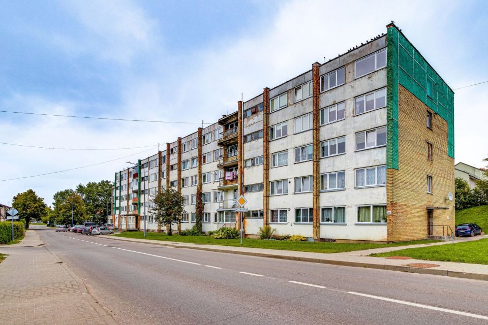 Parduodamas 2 kambarių butas Rambyno g. 18, Tel&scaron;iuose.