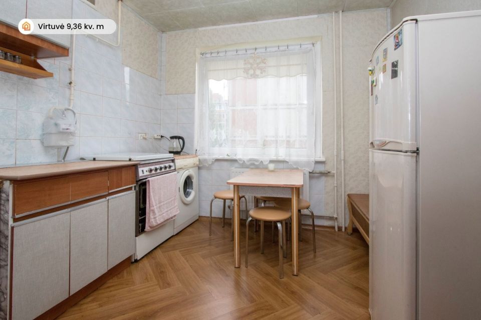 Parduodamas 2 kambarių butas Šiauliuose, Architektų g. 12
