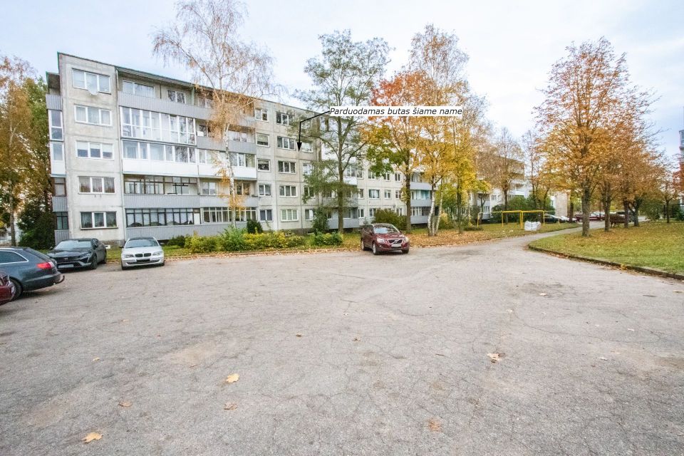 Parduodamas 2 kambarių butas Šiauliuose, S. Dariaus ir S. Girėno g. 14.