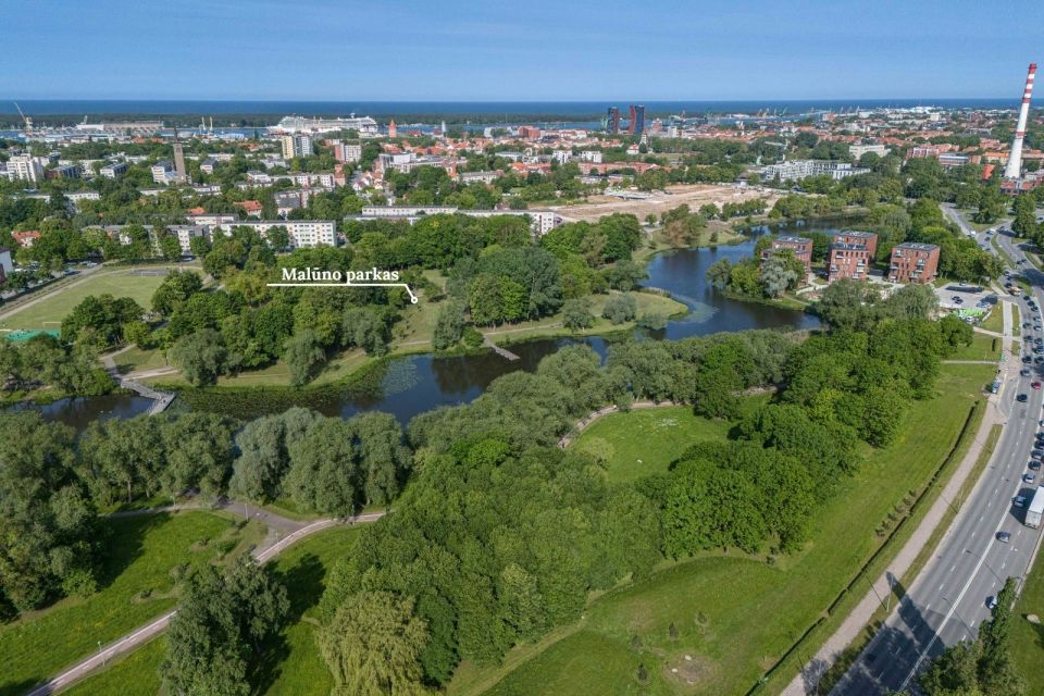 Parduodamas 2 kambarių butas strategiškai patogioje vietoje – Mokyklos g. 17, Klaipėdoje