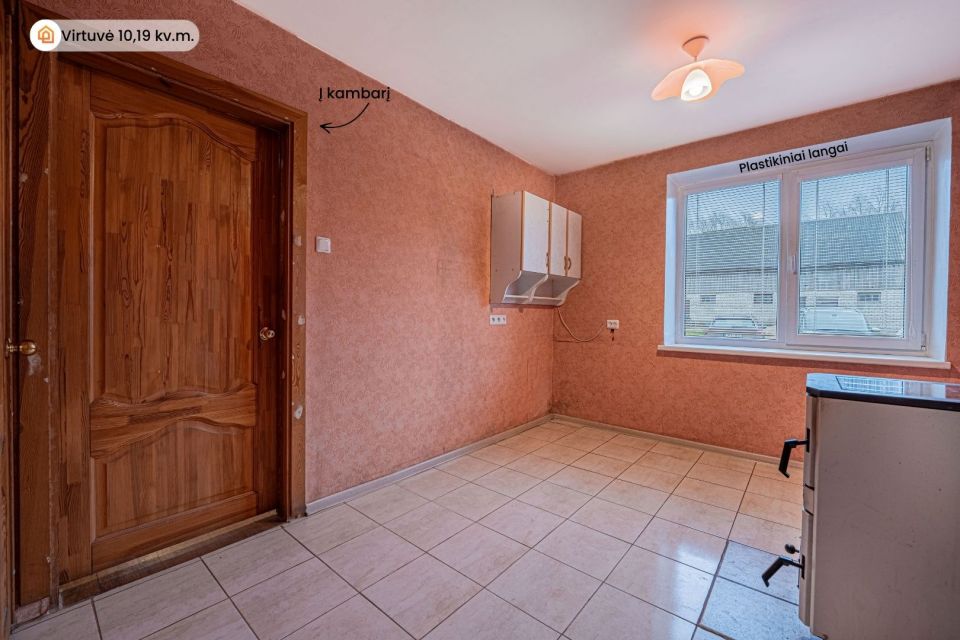 Parduodamas 2 kambarių butas su 3 arų žemės sklypu Kretingos raj.sav. Vydmantų sen. Pry&scaron;mančių k., Centro g.