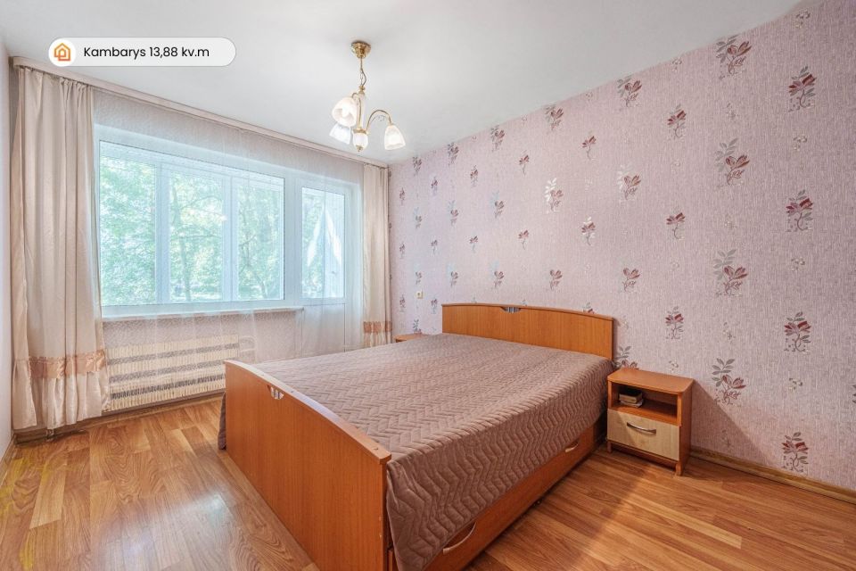 Parduodamas 2 kambarių butas su balkonu 1-jame aukšte, Žardininkų g. 21, Klaipėdoje