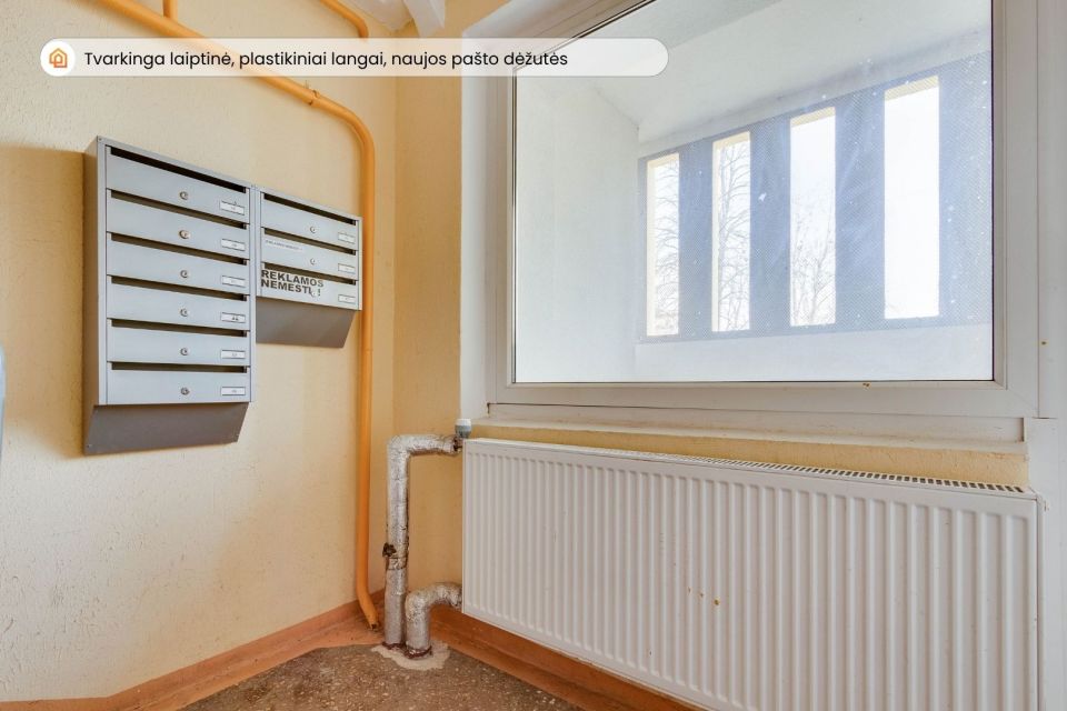 Parduodamas 2 kambarių butas Tel&scaron;iuose, Masčio g. 4, renovuotame name, 2-me auk&scaron;te