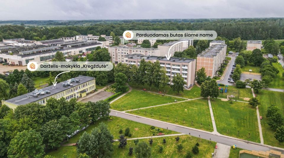 Parduodamas 2 kambarių butas Tylioji g. 10, Mažeikiuose – renovuotame name