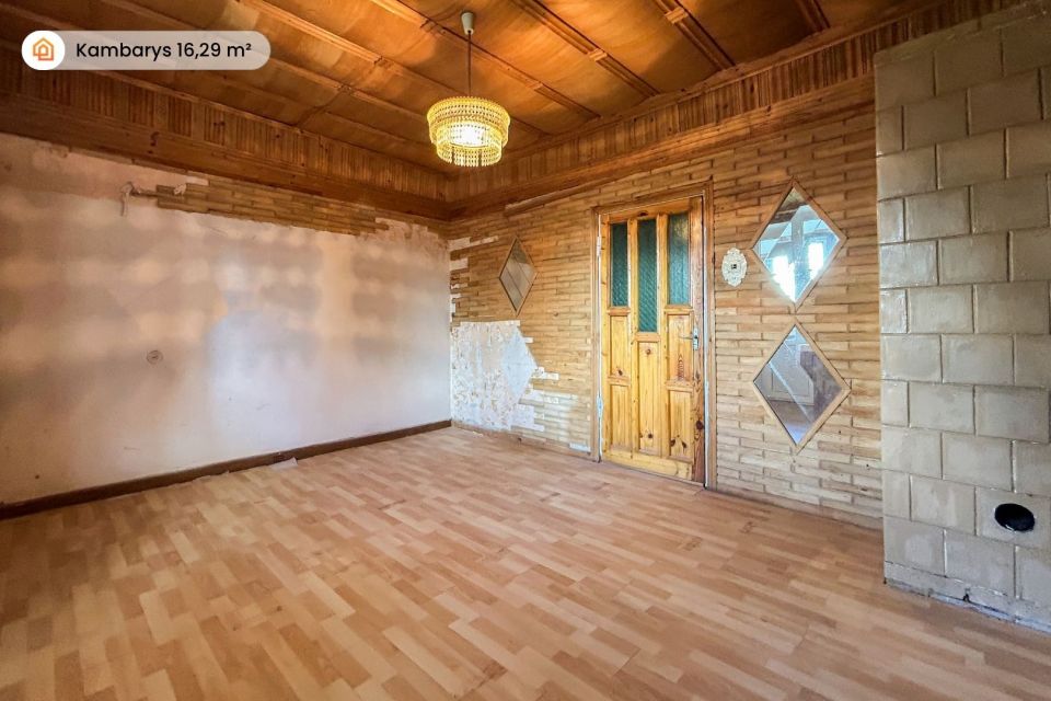 Parduodamas 2 kambarių butas Vabalninko centre, Žolinės a. 17, &scaron;alia bažnyčios
