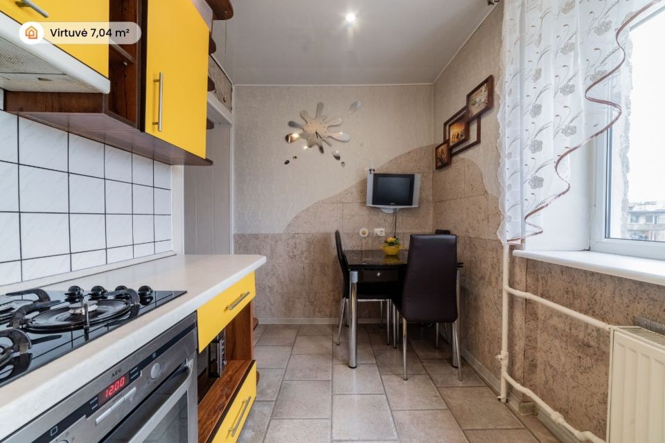 Parduodamas 2 kambarių butas Vaižganto g. 58B, Radvili&scaron;kyje
