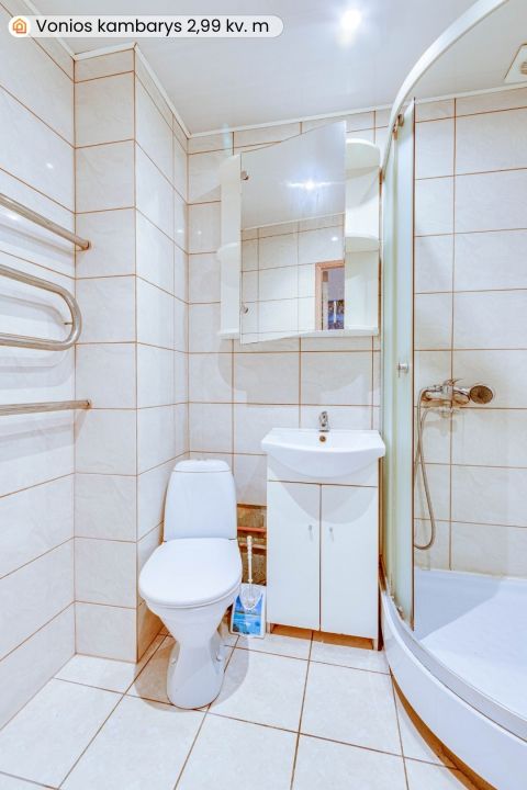 Parduodamas 2 nepereinamų kambarių butas &Scaron;iauliuose, Dainų g. 46a
