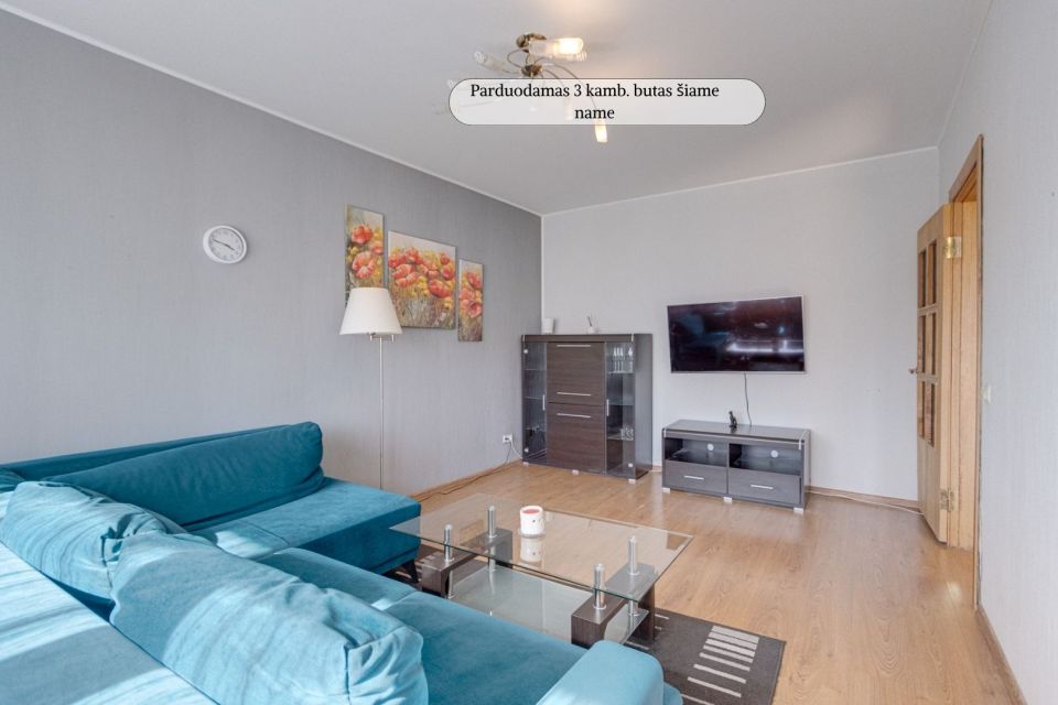 Parduodamas 3-jų kambarių butas Ukmergės g. 6, Kaune