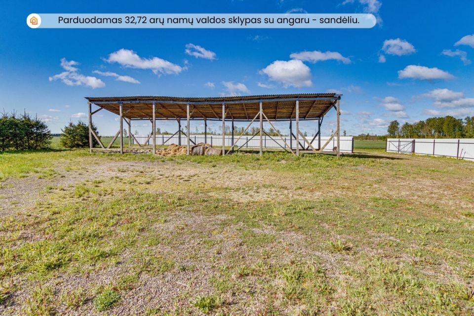 Parduodamas 32,72 arų sklypas su 398,54 kv. m ploto sandėliu – angaru Vaikų g. 13, Naisių k., Šiaulių r.