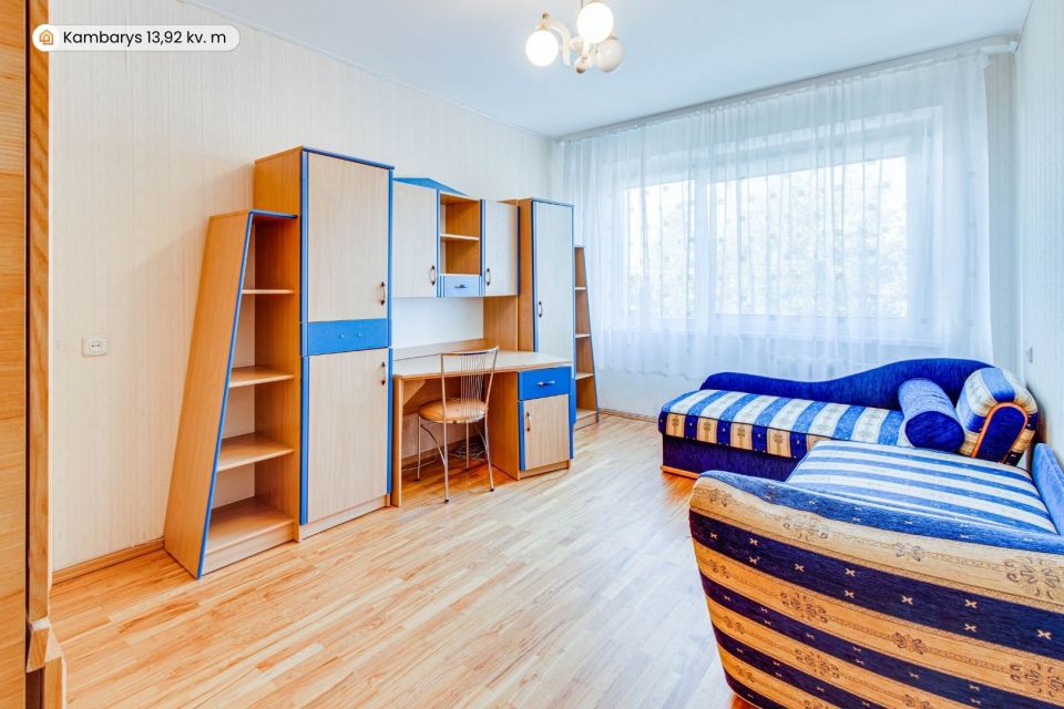 Parduodamas 3 kambarių butas Krymo g. 8, Šiauliuose
