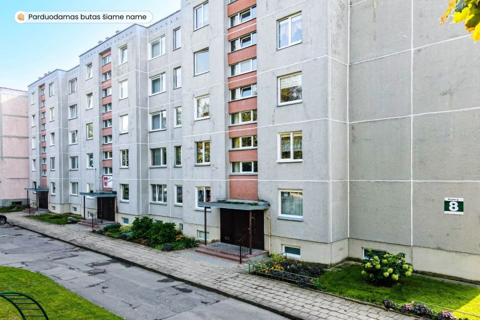 Parduodamas 3 kambarių butas Krymo g. 8, Šiauliuose