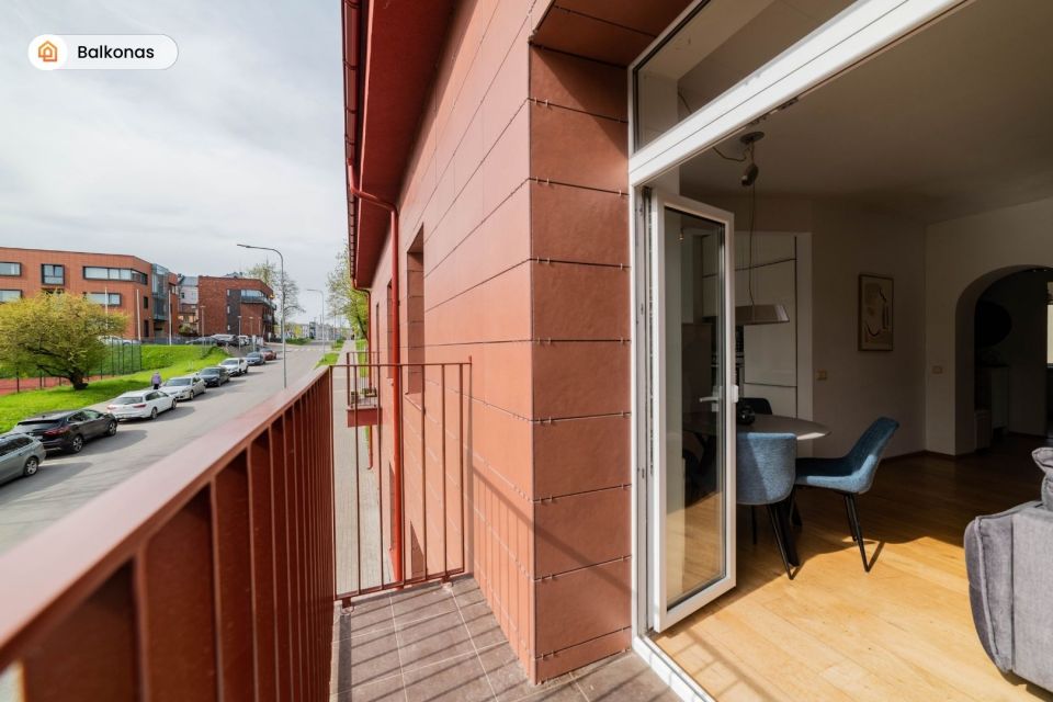 Parduodamas 3 kambarių butas pačiame miesto centre, Varpo g. 53, Šiauliuose