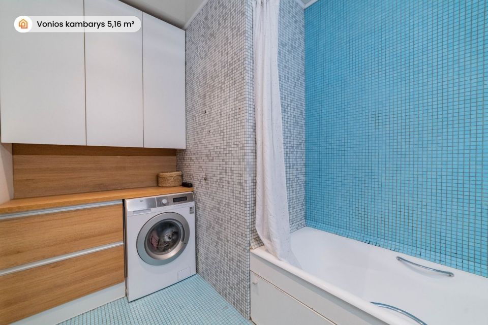 Parduodamas 3 kambarių butas pačiame miesto centre, Varpo g. 53, Šiauliuose