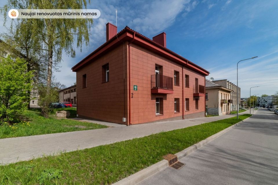 Parduodamas 3 kambarių butas pačiame miesto centre, Varpo g. 53, Šiauliuose