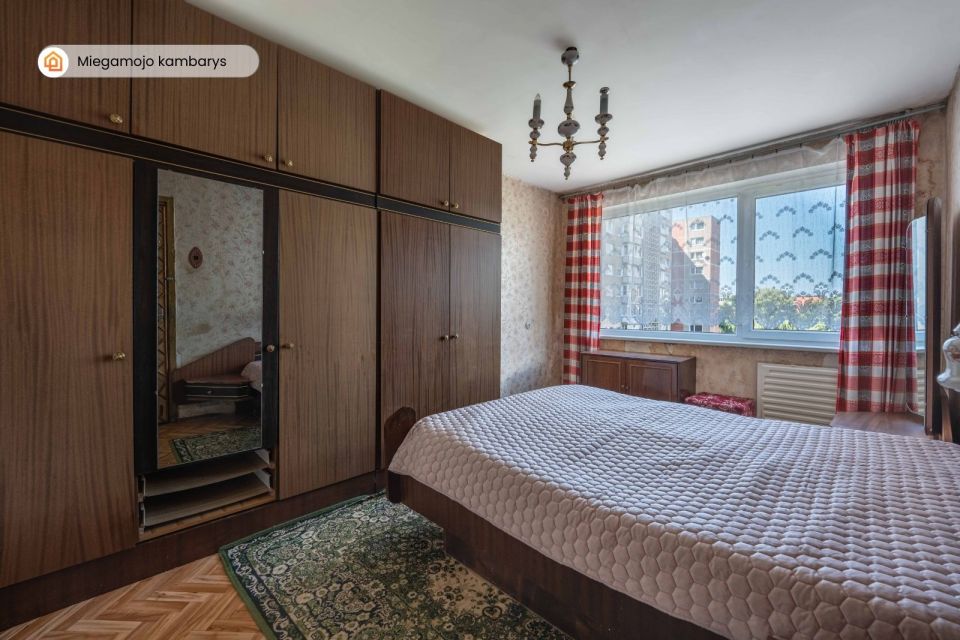 Parduodamas 4 kambarių butas Klaipėdoje, Smiltelės g. 10