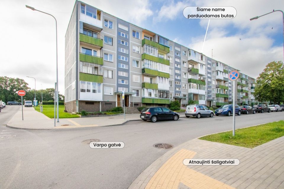 Parduodamas antrame aukšte esantis 2 kambarių butas Tilžės g. 165, Šiauliuose