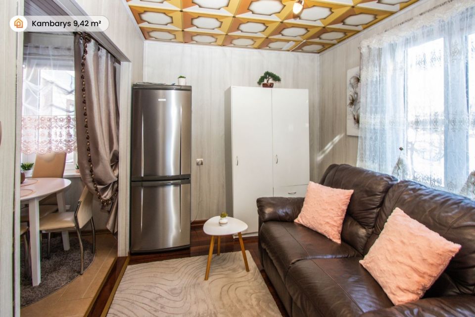 Parduodamas dviejų gyvenamųjų dalių namas su 15,33 a sklypu P. Matulionio g., Mažeikių senamiestyje