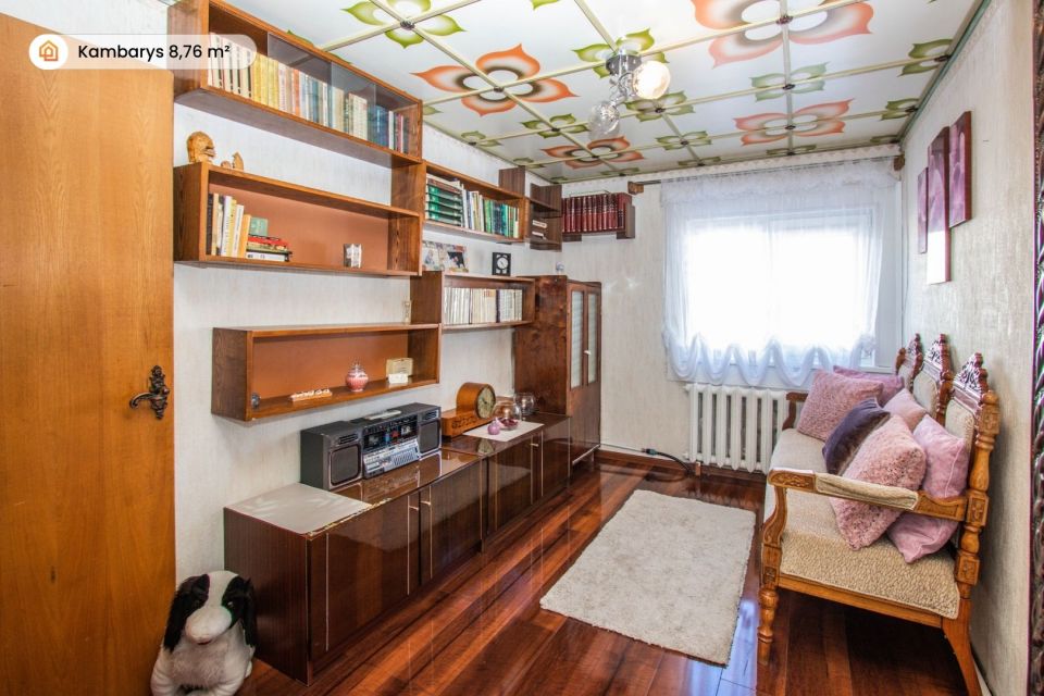 Parduodamas dviejų gyvenamųjų dalių namas su 15,33 a sklypu P. Matulionio g., Mažeikių senamiestyje