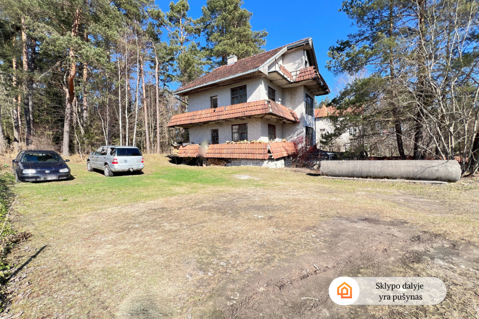 PARDUODAMAS erdvus 172,73 kv..m. sodo namas pu&scaron;yno apsuptyje, Prūdi&scaron;kės k., Vilniaus raj.