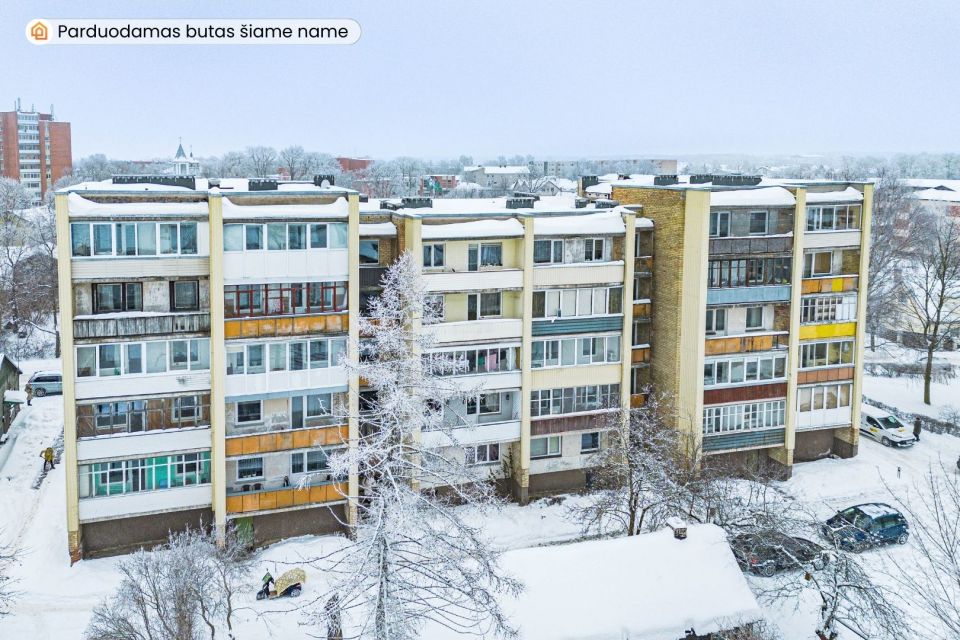 Parduodamas erdvus 1 kambario butas Radvili&scaron;kyje, J. Jaramino g.