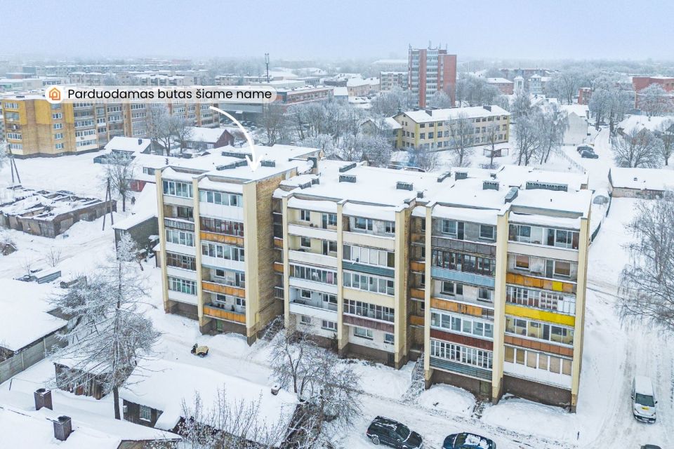 Parduodamas erdvus 1 kambario butas Radvili&scaron;kyje, J. Jaramino g.