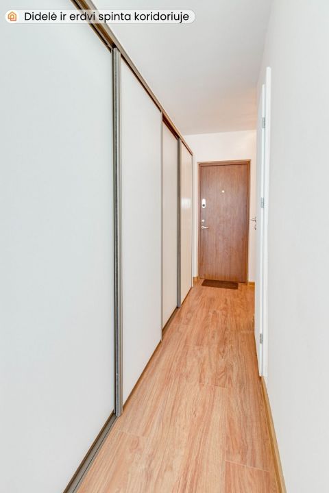 Parduodamas erdvus 1 kambario butas &Scaron;iauliuose, Kviečių g.